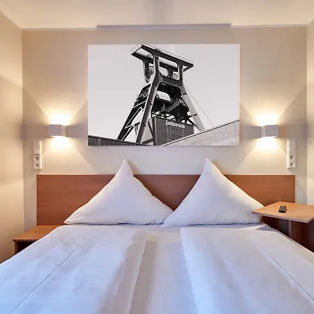 McDreams Hotel Essen-2